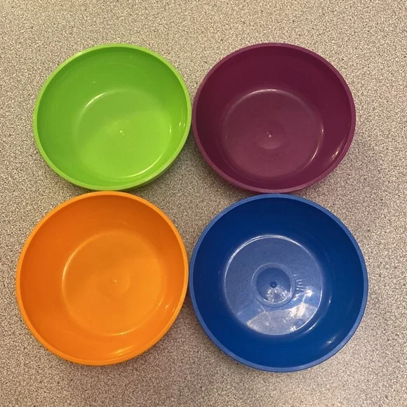 Kid’s Dishes and Bowls! - Picture 4 of 4